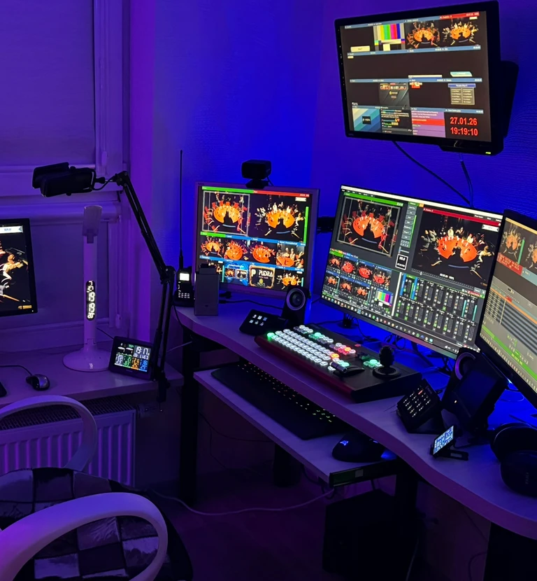 stanowisko do&nbsp;transmisji online